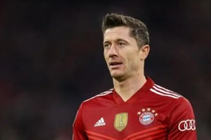  拜仁客场不敌弱旅爆冷丢榜首位置  